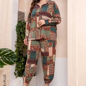 Plus Patchwork Print Top & Pants